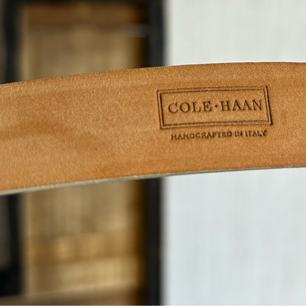 Cole Haan Off White Genuine Leather Size 32